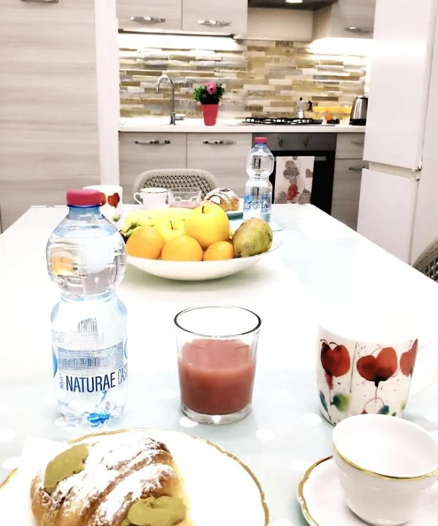Hotel Tourist House Palermo 0*,  Italien
